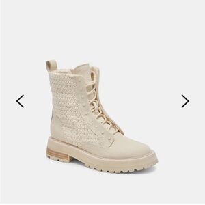 Combat boots BRAND NEW 9,5 gorgeous, too big for me :(